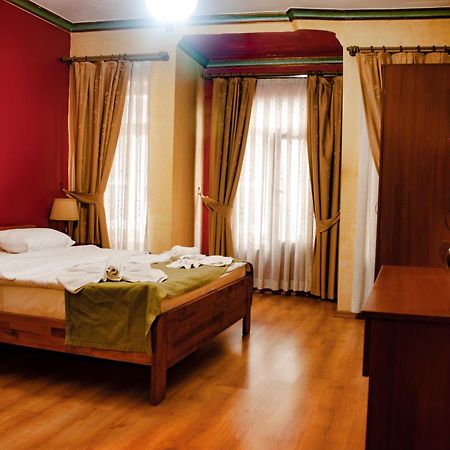 Istanbul Irish Hotel Kültér fotó