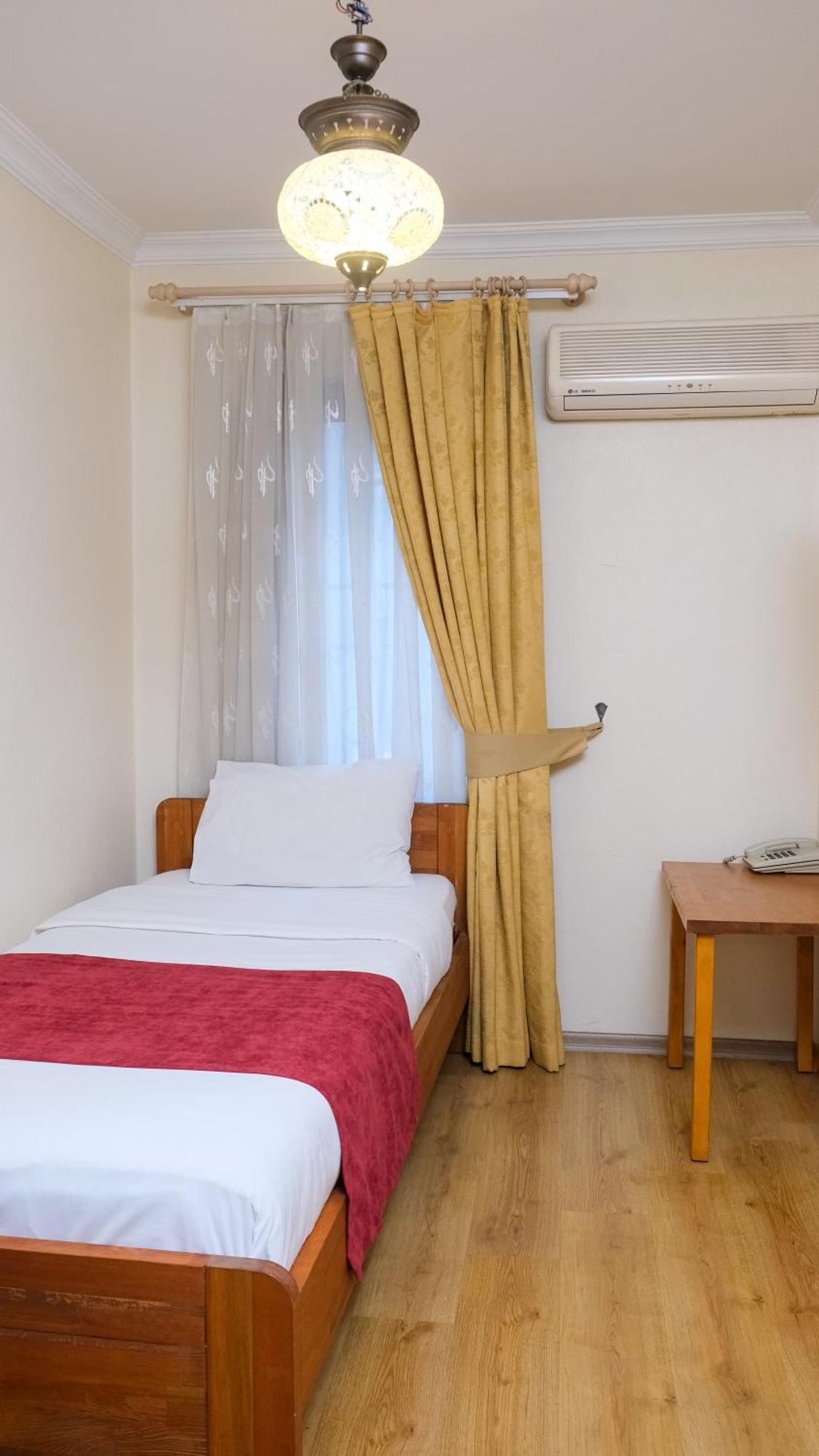 Istanbul Irish Hotel Kültér fotó